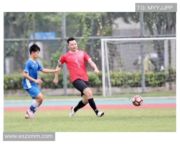 传承足球明星联赛规则的创新与发展探讨 传承足球明星联赛规则的创新与发展探讨